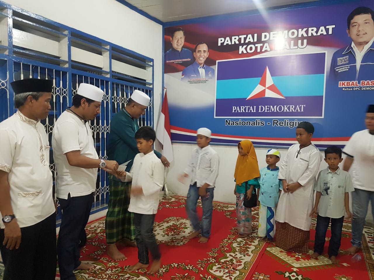 Demokrat Palu Santuni Anak Yatim Dan Gelar Pasar Murah Ramadan - Partai ...